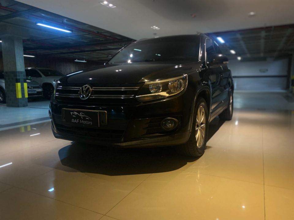 VW Tiguan 2.0 TSI 2012 — foto 1 de 14